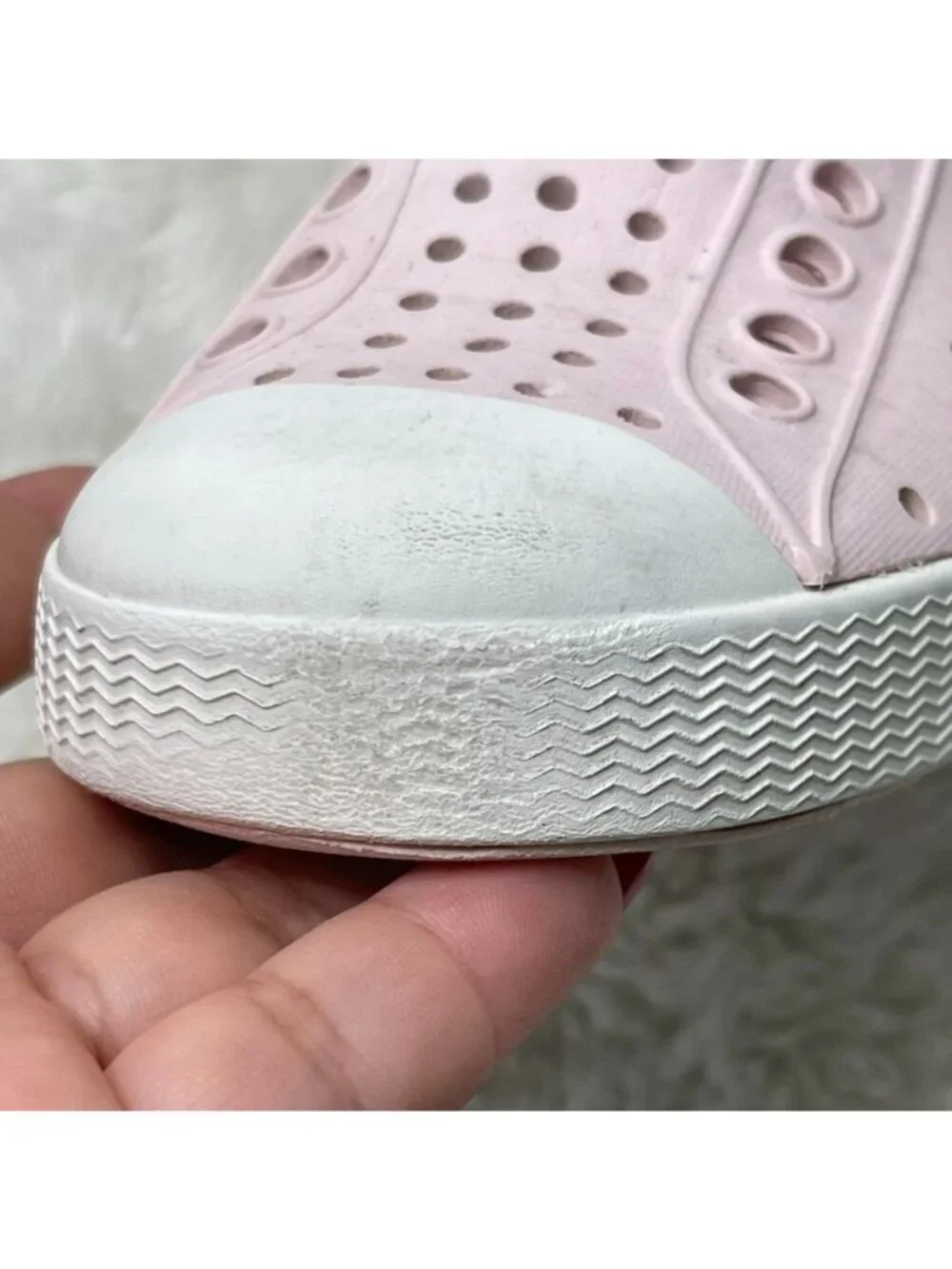 Native Jefferson Shoes Kids Size 9 Pink Slip On Perforated Water Sneakers Toddle